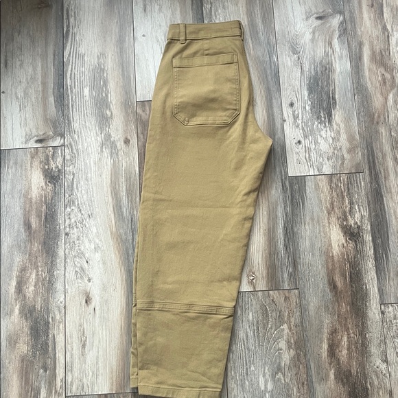 Everlane • The Utility Barrel Pant - Picture 10 of 10